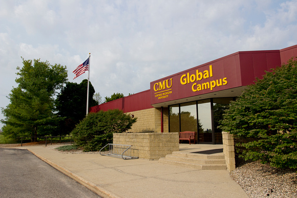 2014 CMU Global Campus 01 dn