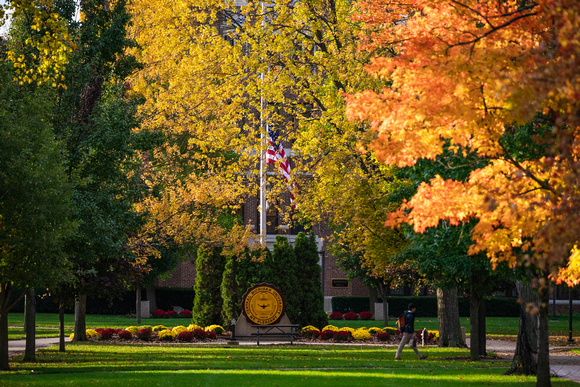2019-476-010 Campus Scenics Fall19 as